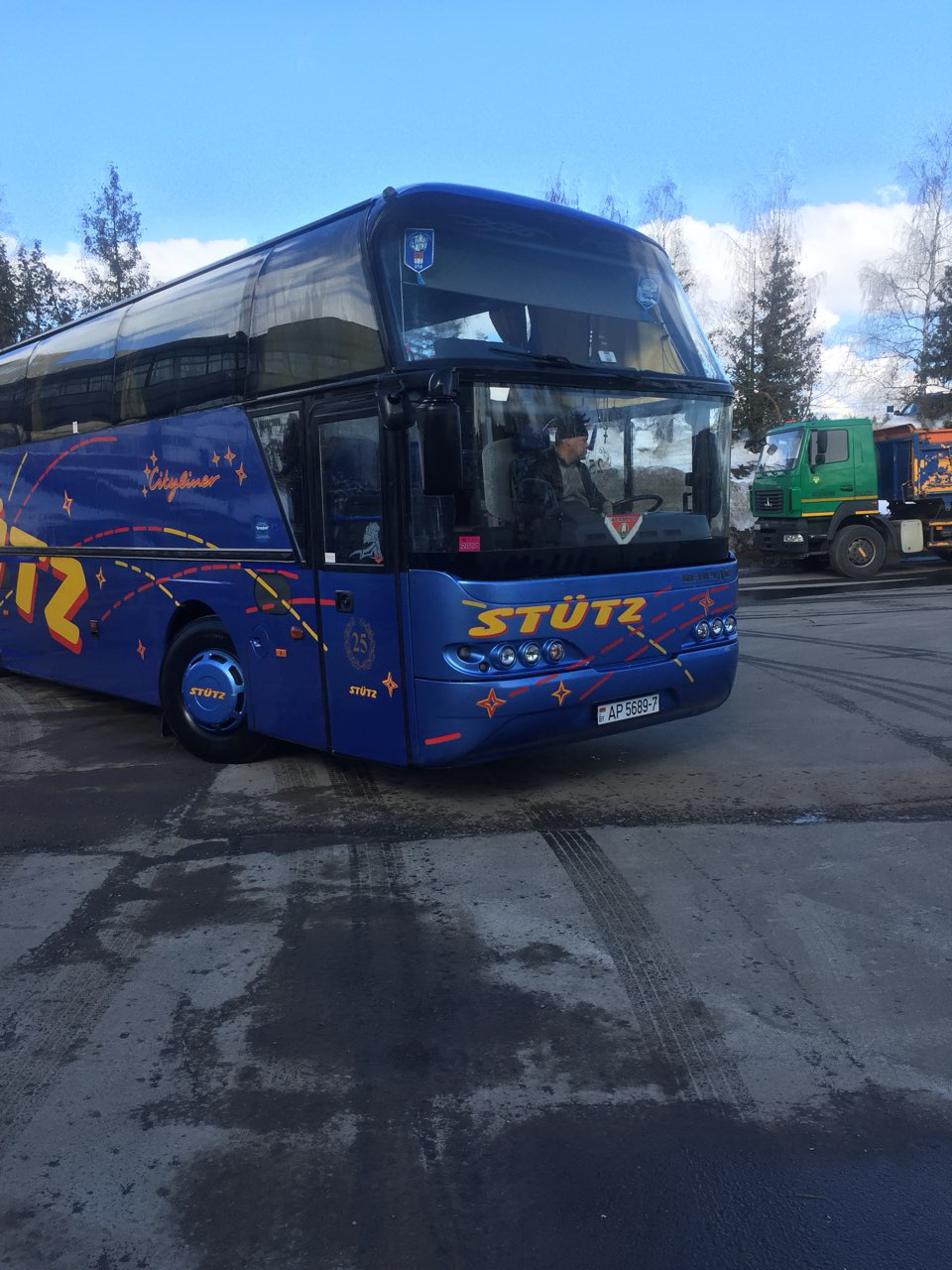 Фото Автобус Неоплан 116